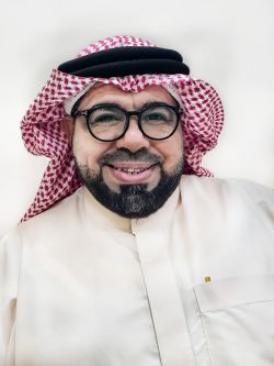 محمود النشيط إعلامي بحريني متخصص في الإعلام السياحي