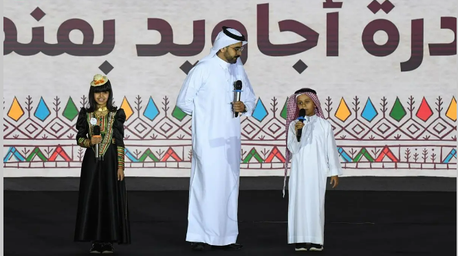 سمو الأمير تركي بن طلال يرعى الحفل الختامي لمبادرة أجاويد بمنطقة عسير ويتوج الفائزين بالمراكز المتقدمة