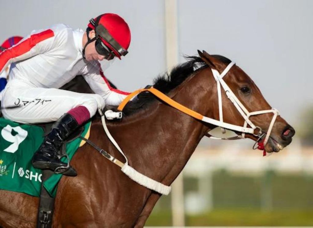 أوشين ميرفي يقود "مايكل سكوفيلد" للتتويج بكأس طويق