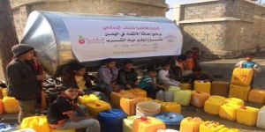 الندوة العالمية توفر مياه الشرب للمناطق العشوائية في صنعاء