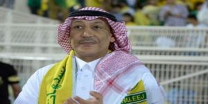 الخليح يوافق على تغيير موعد مباراة الهلال لمتابعة "كلاسيكو اسبانيا"