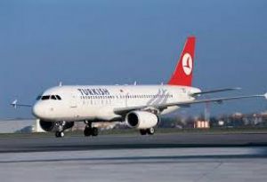 طائرة تركية تهبط اطراريا بعد تلقيها تهديدا بوجود قنبلة على متنها