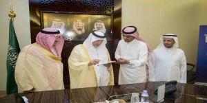 أمير مكة يدشن التوقيع الإلكتروني لمتابعة المعاملات