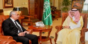 صاحب السمو الملكي الأمير مشعل بن ماجد بن عبدالعزيز محافظ جدة يستقبل القنصل العام لدولة فلسطين  بجدة