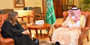 صاحب السمو الملكي الأمير مشعل بن ماجد بن عبدالعزيز محافظ جدة يستقبل القنصل العام الإيطالي  بجدة