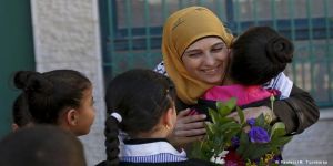 الفلسطينية حنان الحروب أفضل معلم على مستوى العالم  2016