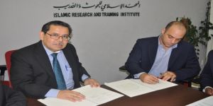 IRTI Signs MoU with Al-Manhal to Boost Dissemination of Islamic Finance Literature