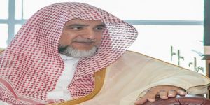 في دورتها الثامنة والثلاثين  بالحرم المكي وزير الشؤون الإسلامية يعتمد خطة مسابقة الملك عبدالعزيز الدولية لحفظ القرآن الكريم