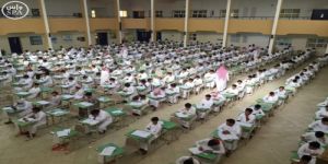 1300 طالب يؤدون الإختبار التحصيلي بمحايل عسير