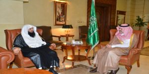 صاحب السمو الملكي الأمير مشعل بن ماجد بن عبدالعزيز محافظ جدة  يلتقي  رئيس المحكمة العامة بمحافظة جدة