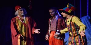 " مكران والسندباد " العرض المسرحي الرابع في مهرجان مسرح الطفل الرابع