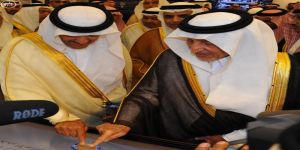 الأمير خالد الفيصل يضع حجر الأساس لمشروع "جادة المستقبل" بسوق عكاظ بحضور الأمير سلطان بن سلمان