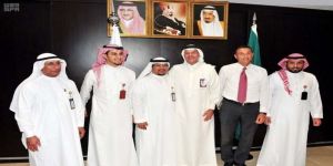 رئيس الهيئة الملكية بينبع يكرم المشاركين في برنامج الظل الوظيفي