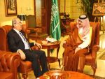 صاحب السمو الملكي الأمير مشعل بن ماجد بن عبدالعزيز محافظ جدة يستقبل القنصل العام العراقي  بجدة  