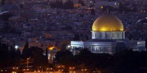 ادعيس: منع الأذان في القدس يعد انتهاكا إسرائيليا لحرية العبادة