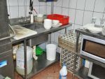 بلدية القطيف: ضبط 503 مخالفة صحية وإتلاف 900 كيلو من المواد الغذائية الغير منتهية الصلاحية