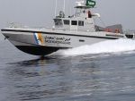 حرس الحدود مكة ينقذ 3 سعوديين بعد تعطل قاربهم في عرض البحر