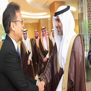 وزير الصحة يبدأ زيارة رسمية إلى إندونيسيا لتعزيز التعاون الصحي