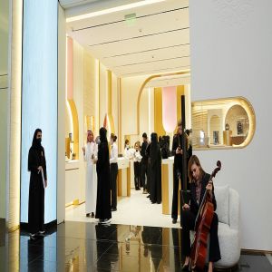 "فخر الإمارات" تفتتح فرعها الجديد في الرياض بهوية متجددة