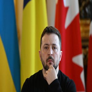 زيلينسكي يعين رئيسا جديدا لأركان القوات المسلحة الأوكرانية