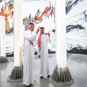 وزير السياحة يزور بينالي الفنون الإسلامية 2025