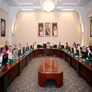 محافظ الطائف يلتقي رئيس وأعضاء جمعية الورد والنباتات العطرية