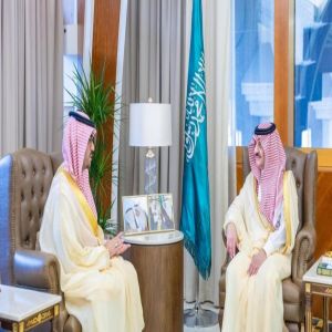 أمير المنطقة الشرقية يكرّم الفائزين في مسابقة القرآن الكريم بموسم نادي القادسية الرمضاني