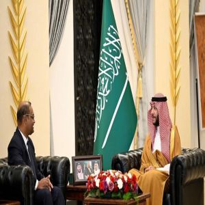 محافظ الطائف يستقبل القنصل العام لجمهورية بنغلاديش بجدة