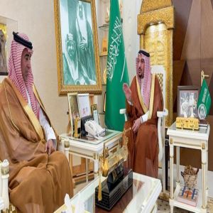 أمير القصيم يطّلع على التقرير السنوي لفرع وزارة الموارد البشرية والتنمية الاجتماعية لعام 2024