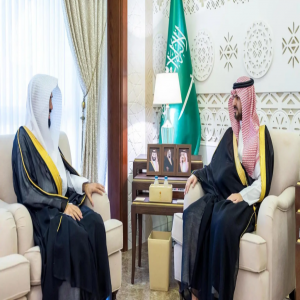 نائب أمير الشرقية يستقبل رئيس المحكمة العامة بالقطيف