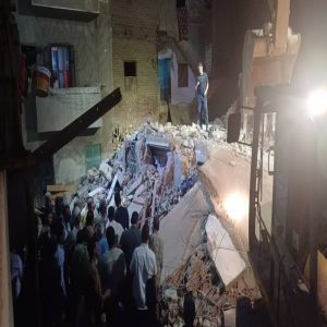 مصر.. مقتل طفلة وإصابة 7 في انهيار منزل بأسيوط