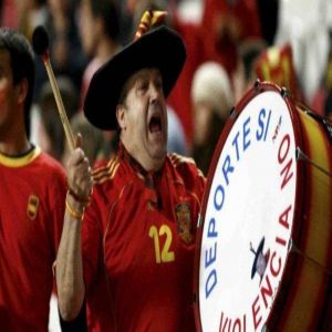 الموت يغيب أشهر مشجعي المونديال ومنتخب إسبانيا
