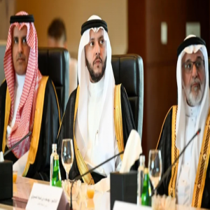 محافظ الطائف يلتقي مسؤولي جامعة الملك عبدالله للعلوم والتقنية