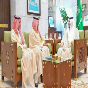 نائب أمير الرياض يطّلع على خطط وأعمال فرع وزارة الرياضة بالمنطقة