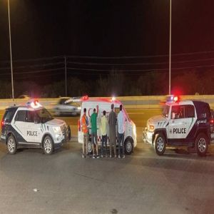 «قوات أمن الحج» تضبط مقيماً لنقله (3) مقيمين ووافد لا يحملون تصريحاً بالحج