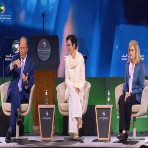الرئيس التنفيذي لـ”بلاك روك”: السعودية أصبحت مركزا عالميا لجذب الاستثمارات