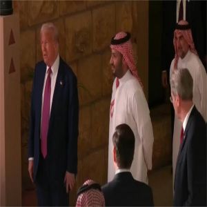 ولي العهد يستقبل الرئيس الأمريكي في الدرعية
