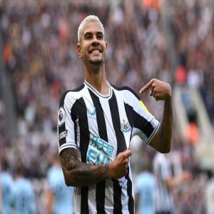 صراع بين الهلال والاتحاد على ضم نجم نيوكاسل