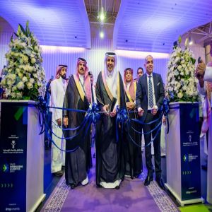 نائب وزير النقل والخدمات اللوجستية، يفتتح النسخة الثانية من المعرض السعودي للمستودعات والخدمات اللوجستية في الرياض
