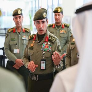 مدير عام الجوازات يتفقّد منفذ جديدة عرعر