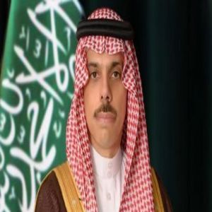 وصول وزير الخارجية والوفد الاقتصادي رفيع المستوى إلى دمشق في زيارة رسمية