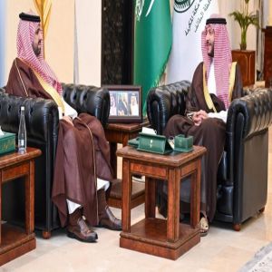 محافظ الطائف يطّلع على تقرير إدارة المساجد والدعوة والإرشاد لخدمة ضيوف الرحمن