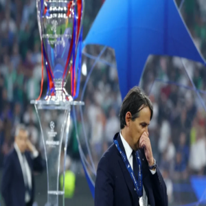 رسميًا.. إنتر يعلن رحيل إنزاجي بعد أربعة مواسم تاريخية