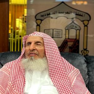سماحة المفتي يستقبل المستفتين بمقر إقامته بمشعر منى