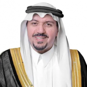 أمير القصيم يهنئ القيادة بمناسبة نجاح موسم الحج