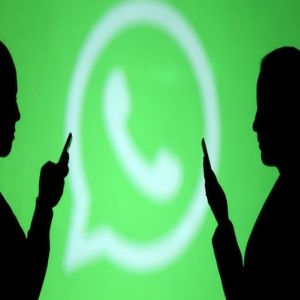 "ميتا" تجلب الإعلانات إلى "واتساب" في سعيها لإيرادات جديدة