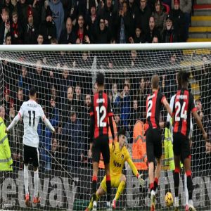 ليفربول يبدأ حملة الدفاع عن لقبه بمواجهة بورنموث