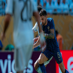 ثلاثي الهلال مُهدد بالغياب عن مواجهة باتشوكا