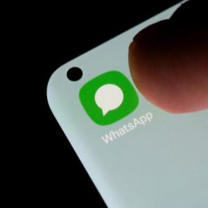 إعلانات "واتساب" خطوة مُربحة لكنها محفوفة بالمخاطر