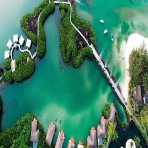 كونستانس للفنادق والمنتجعات تنضم إلى نخبة الضيافة العالمية بالشراكة مع Forbes Travel Guide